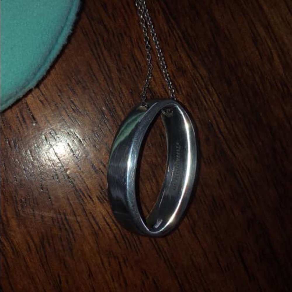 Tiffany & Co Sterling silver oval necklace. 16 in - Picture 2 of 3